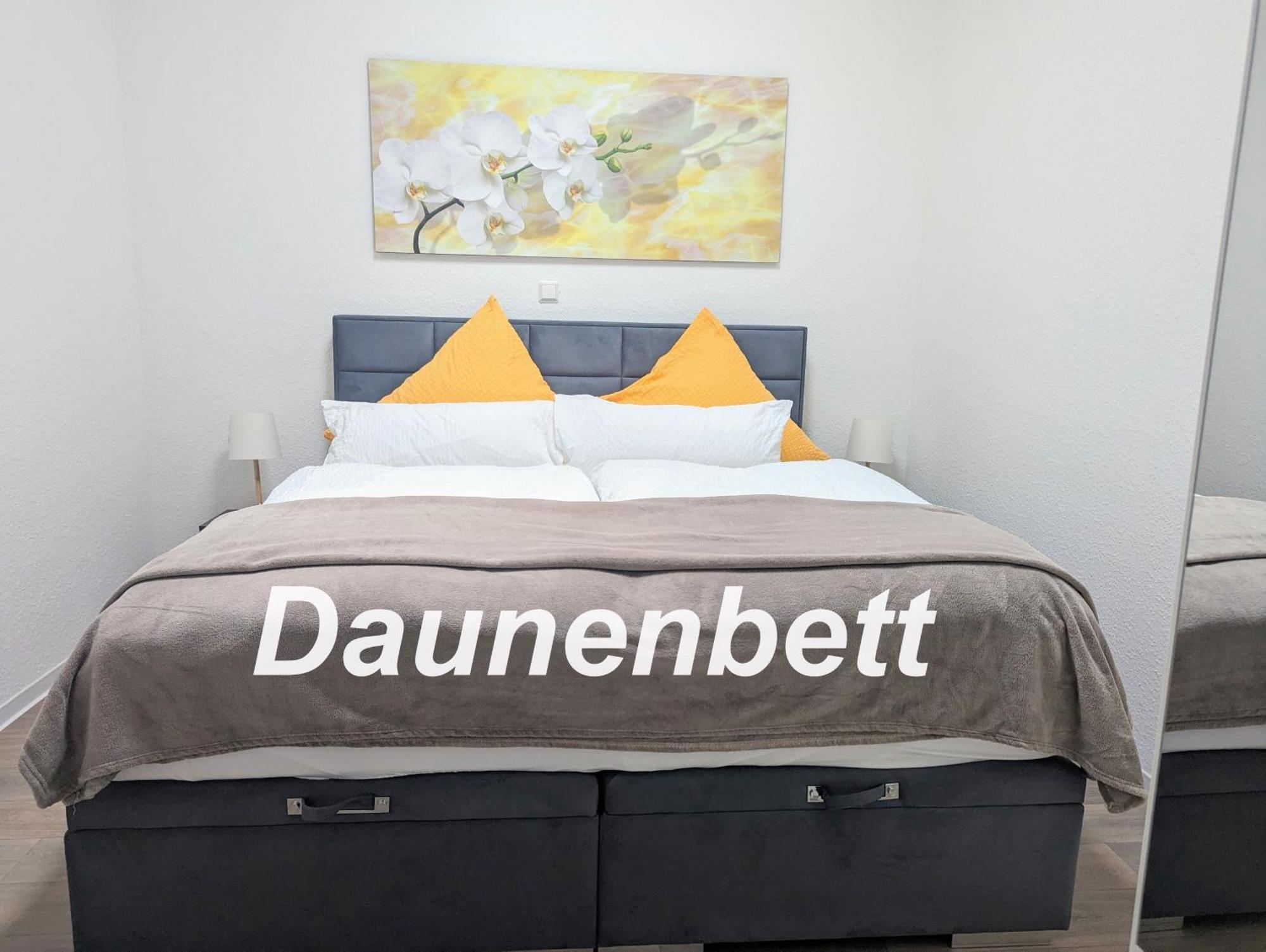 Fewo Urban Gotha - Apartment Orangerie - Am Schlosspark- Parken An Der Der Tuer- Barrierefrei, 900 Meter Zum Bahnhof - Wallbox Exteriör bild